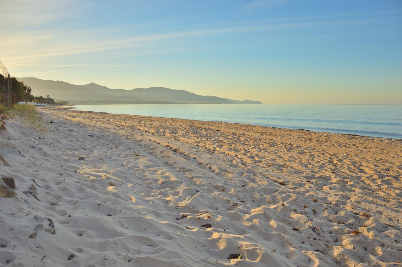 Residence Mar Mediterraneo Quartu SantʼElena Dış mekan fotoğraf